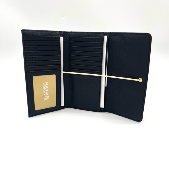 Michael Kors Sheila Medium Satchel Crossbody Bag & Trifold Wallet - Picture 8 of 12